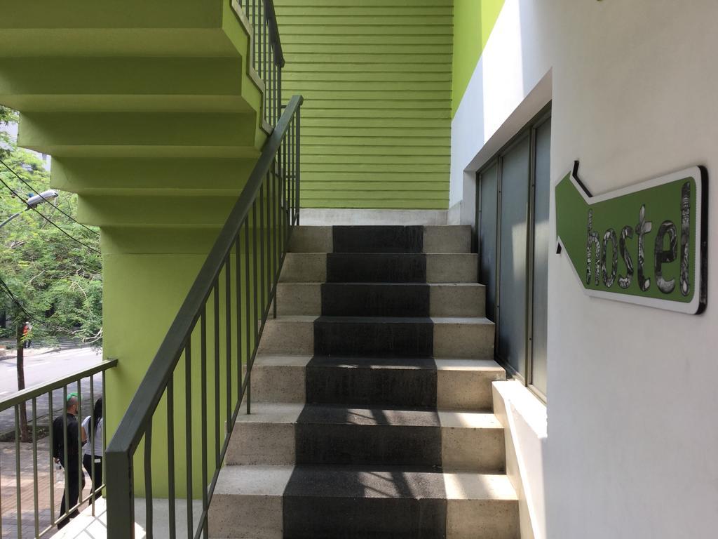 Saman Hostel Медельин Экстерьер фото