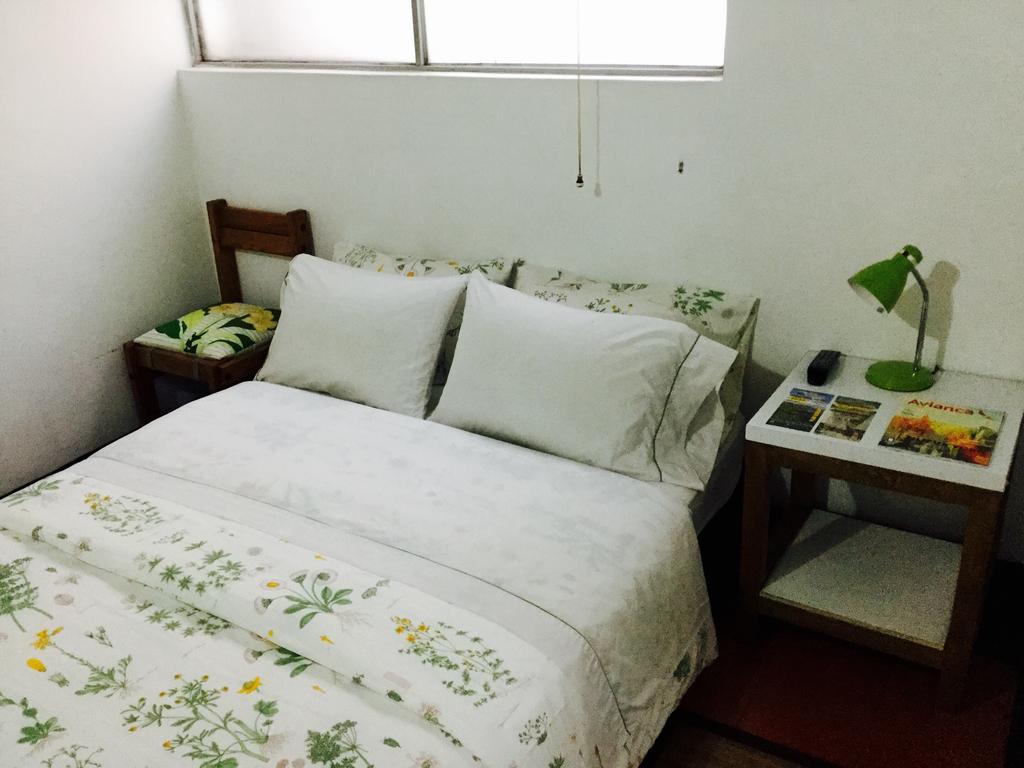 Saman Hostel Медельин Экстерьер фото