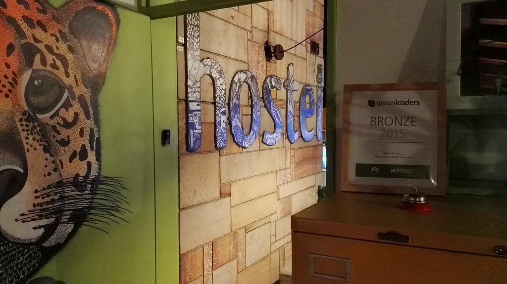 Saman Hostel Медельин Экстерьер фото