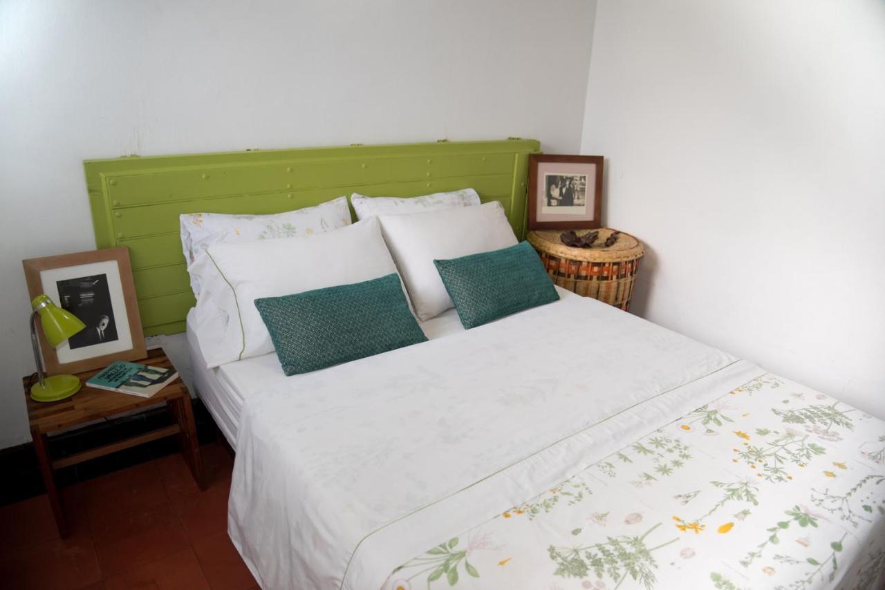 Saman Hostel Медельин Экстерьер фото