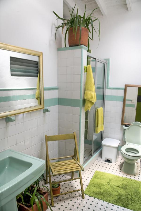 Saman Hostel Медельин Экстерьер фото
